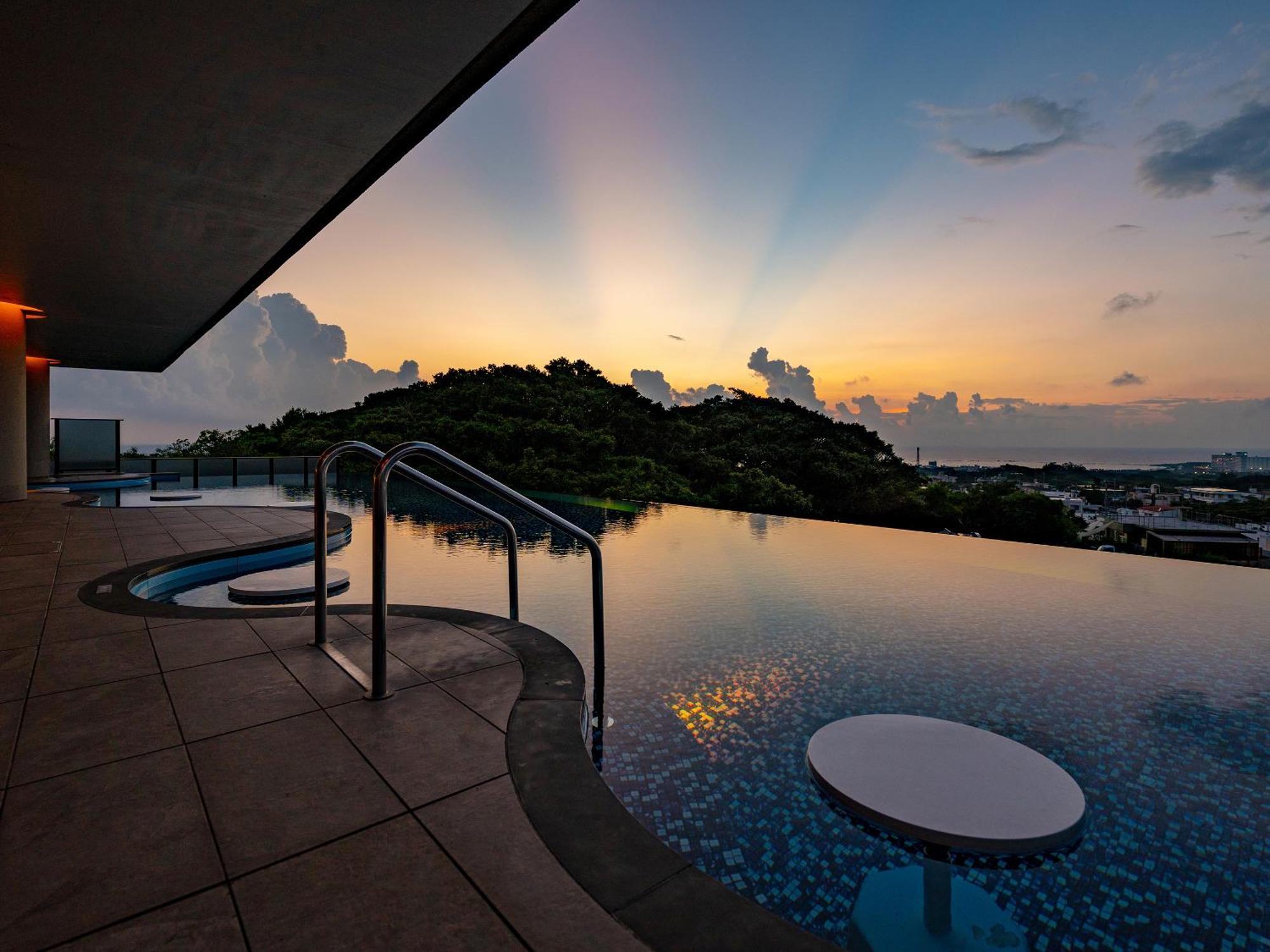 Glamday Style Okinawa Yomitan Hotel & Resort المظهر الخارجي الصورة